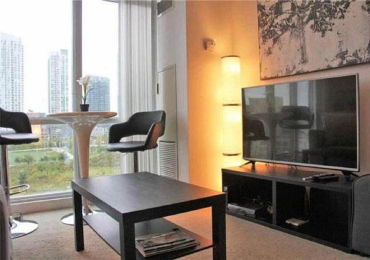 Micasa Suites - Stylish Condo By Cn Tower Toronto Exterior foto